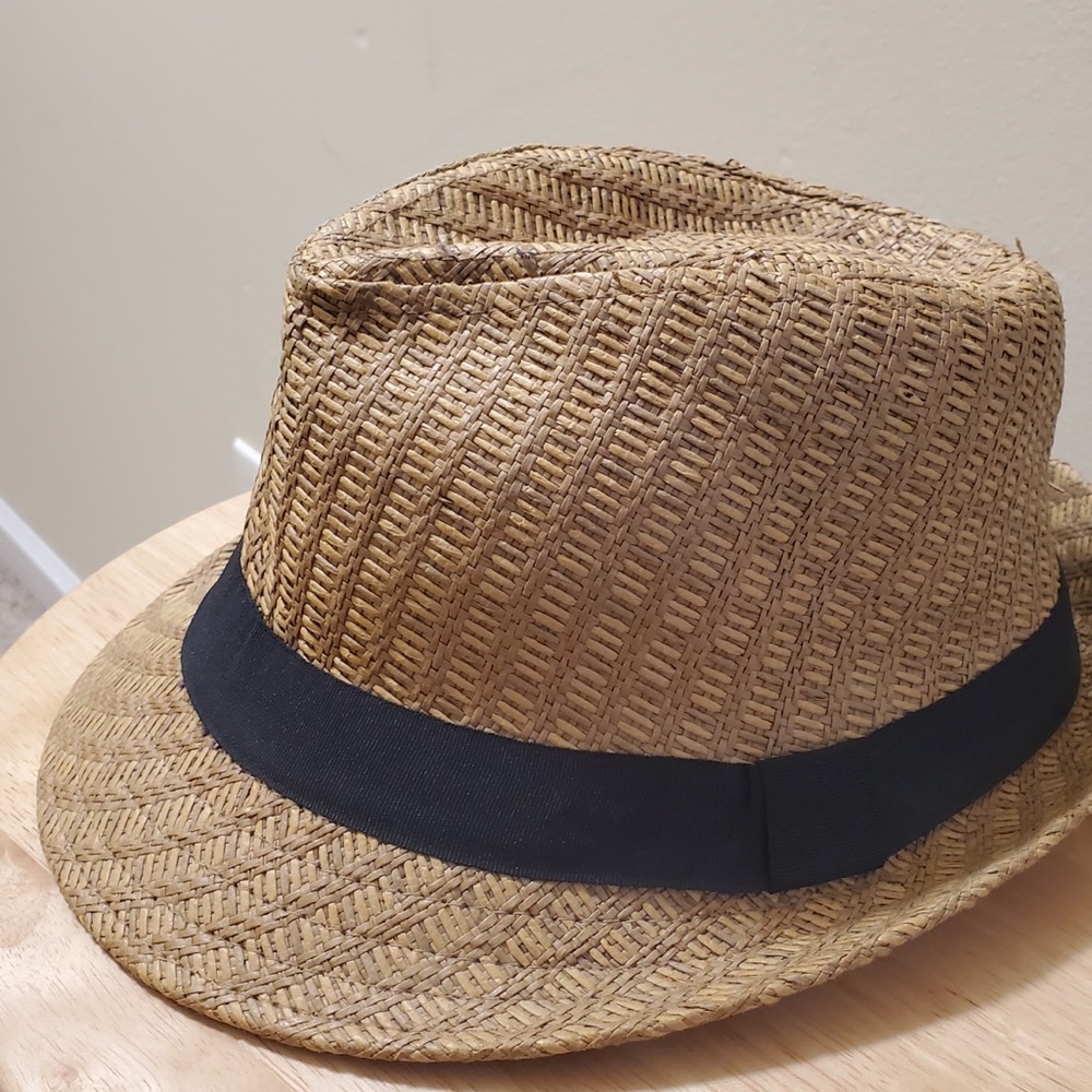 Milani made in Italy straw hat with wide black band